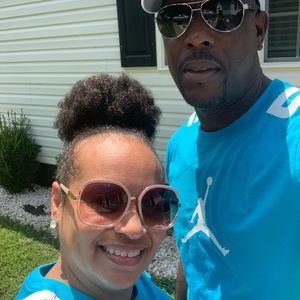 Meet your Posher, Christella